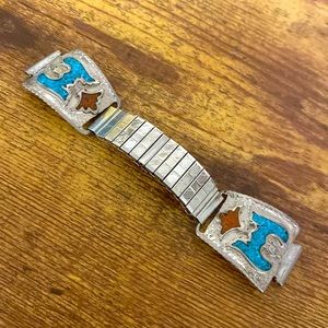 Turquoise and coral peyote bird watch tips.